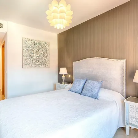 Hanami Playa Del Angel Ny * Estepona